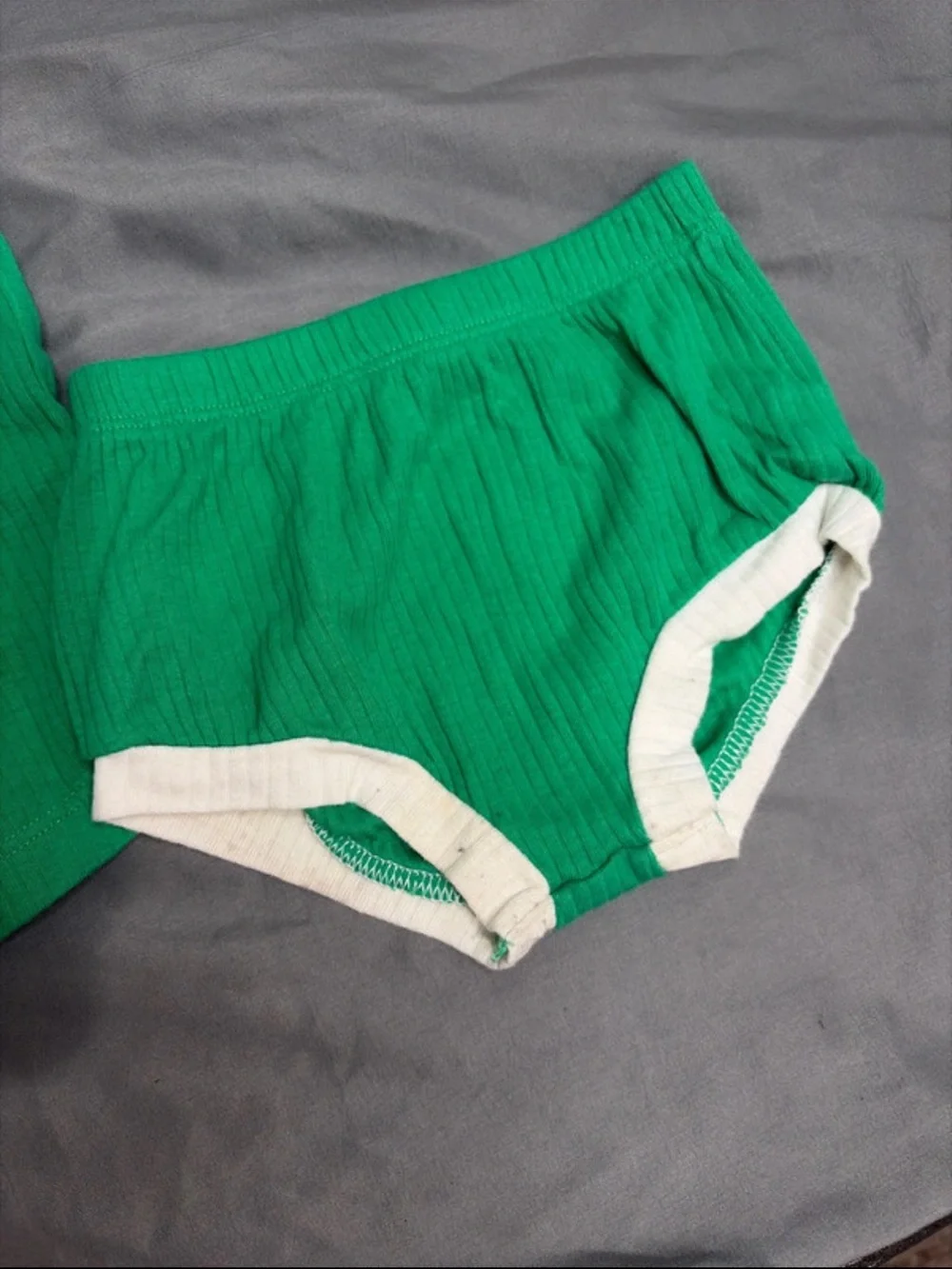 Cat & Jack green ribbed